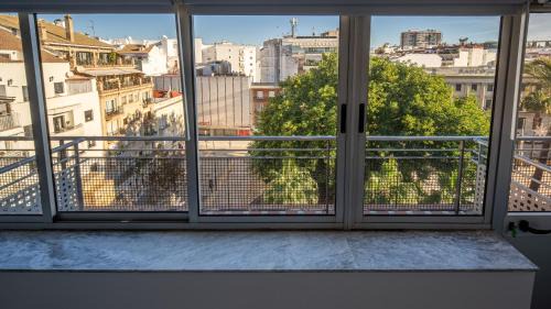 Huelva House | Hostal Antiguo Palacio Hotel París