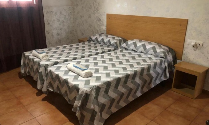 Atarfe House | Hostal Casa Alonso