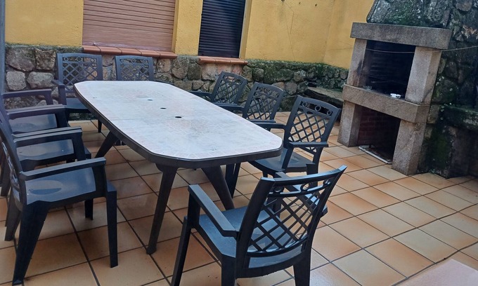 Hinojosa de Duero House | Hostal Casa Chore by gaiarooms