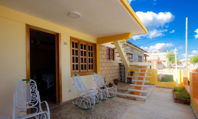 Municipality of Cienaga de Zapata House | Hostal China y Fife PLAYA LARGA