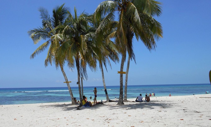 Municipality of Cienaga de Zapata House | Hostal José García & Nena