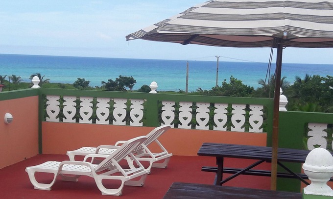 Boca de Camarioca House | Hostal Olivia. Boca De Camarioca