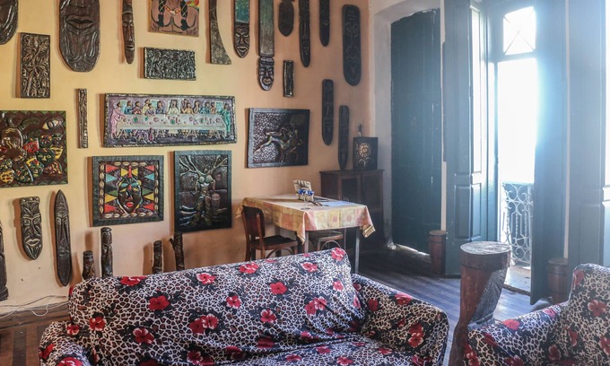 Pelourinho House | Hostel Ateliê Laroyê