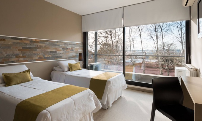 Colonia del Sacramento House | Hostel & Suites del Río