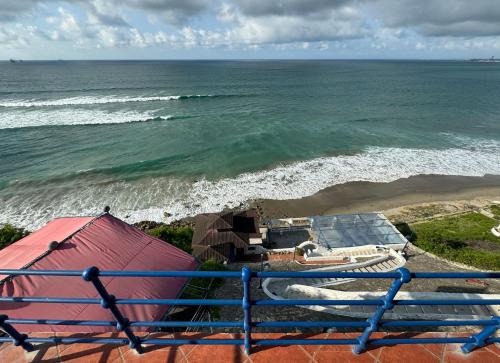 Ballenita Hotel | Hosteria Farallon Dillon