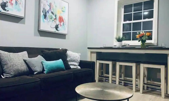 Halfmoon Apartment | HOT TUB & New Stylish Saratoga County Efficiency