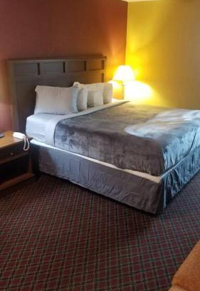 Stillwater Apartment | Hotel 2 Queens Beds Hotel Room 127
