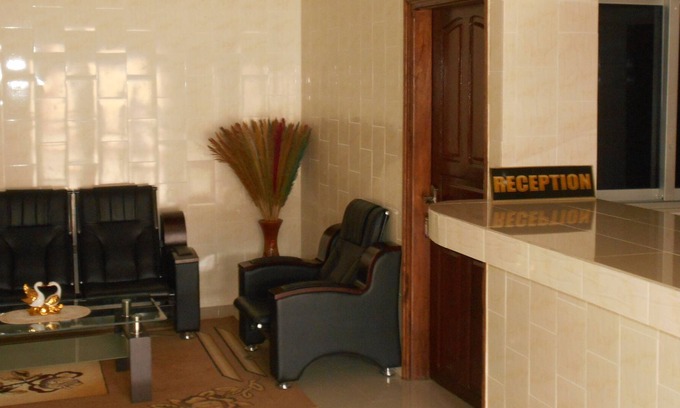 Yamoussoukro Hotel | Hotel Ayenou