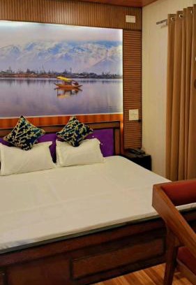 Nagin Bagh Hotel | Hotel bahishti resisdance