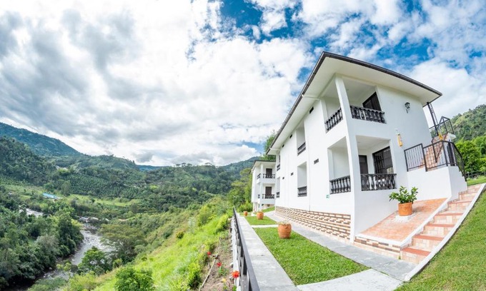 San Agustin Hotel | Hotel Campestre El Triunfo