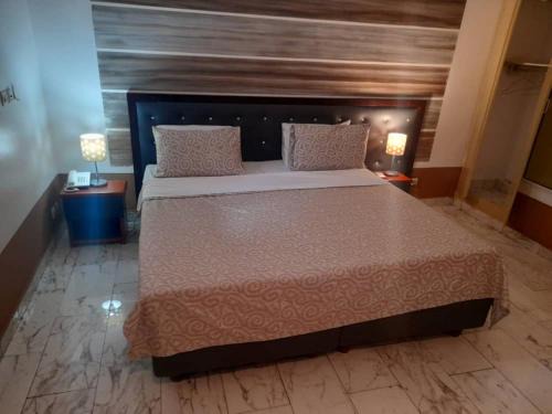 Abidjan Hotel | Hotel Carmel Cocody