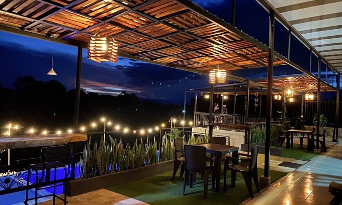 Quimbaya Hotel | Hotel Casa Campestre HH