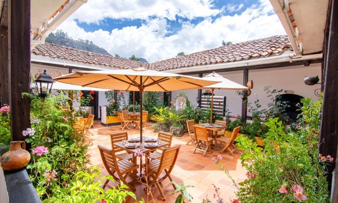 Guican House | Hotel Casa del Colibri