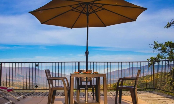 Arbelaez Hotel | Hotel Casa Portones