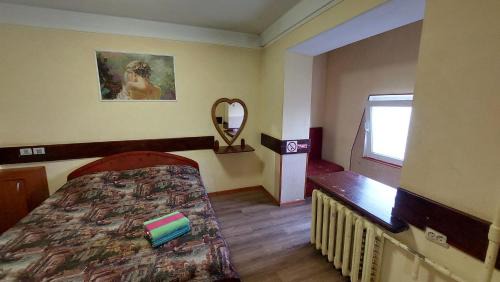 Desnyans'kyi District Hotel | Hotel Desna KUT