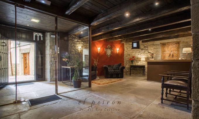 Sos del Rey Catolico Hotel | Hotel El Peirón