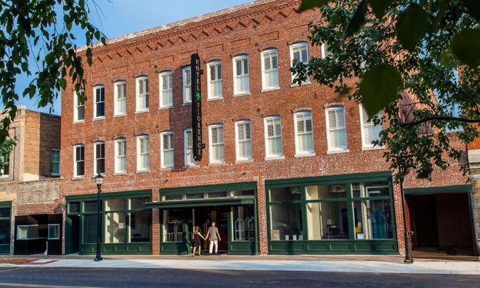 Florence Hotel | Hotel Florence, Tapestry Collection by Hilton