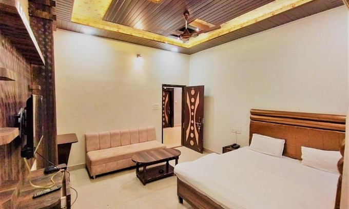 Guna Hotel | Hotel GK Jain