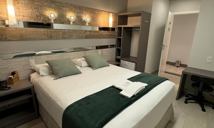Telemaco Borba Hotel | Hotel Imperatriz Premium