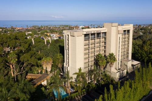 La Jolla Shores Hotel | Hotel La Jolla, Curio Collection by Hilton