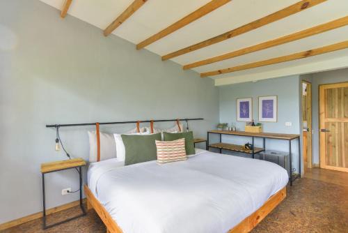 Zipacon Hotel | Hotel La Palma y El Tucán - Café y Naturaleza