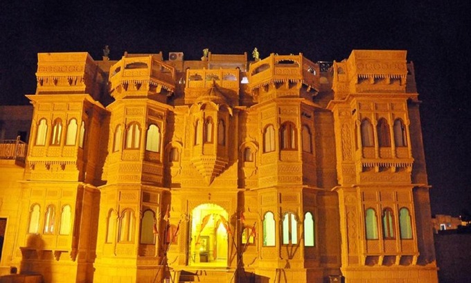 Jaisalmer Hotel | Hotel Lal Garh Fort And Palace