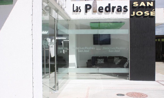 San Jose de Isnos Hotel | Hotel Las Piedras San Jose