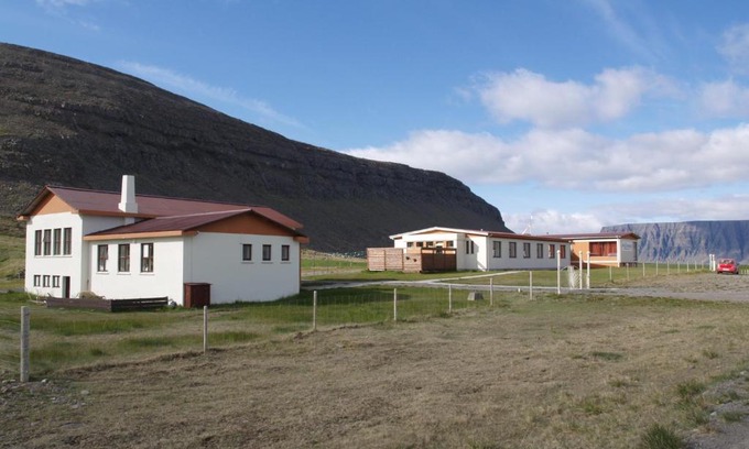 Hnjotur Hotel | Hotel Latrabjarg