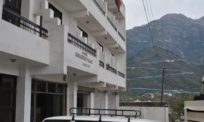 Katra Hotel | Hotel Maha Luxmi Palace