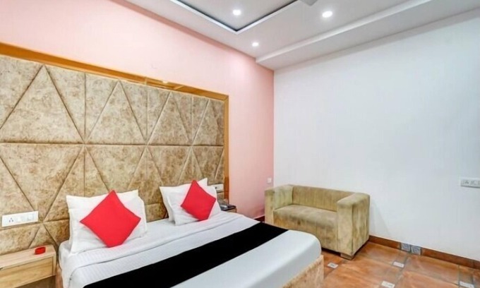 Shalimar Bagh Hotel | Hotel Mannat