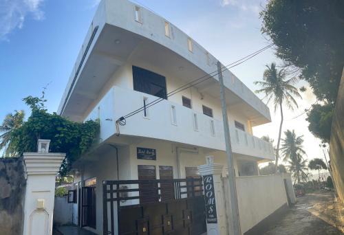Ambalangoda Apartment | Hotel Meer