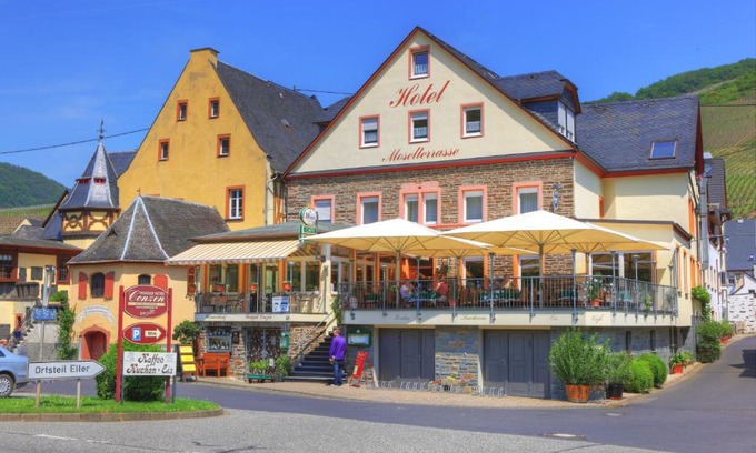 Ediger Hotel | Hotel Moselterrasse