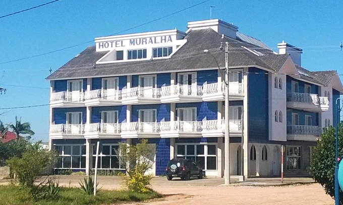 Sao Lourenco do Sul Hotel | Hotel Muralha