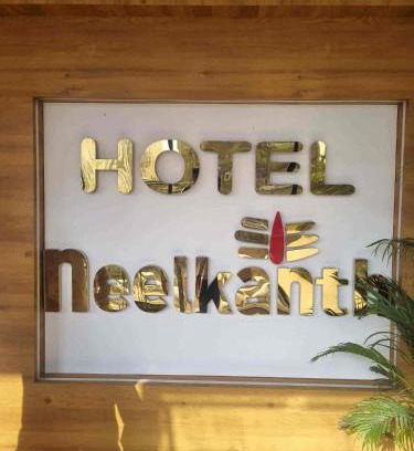 Misrikh House | Hotel Neelkanth Palace