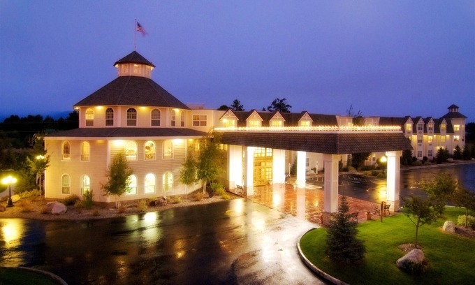 Cascade Hotel | Hotel NoBo Cascade, Tapestry Collection by Hilton