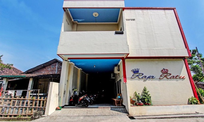 Banaran Hotel | Hotel O Raja Ratu HomestayNearSolo Safari