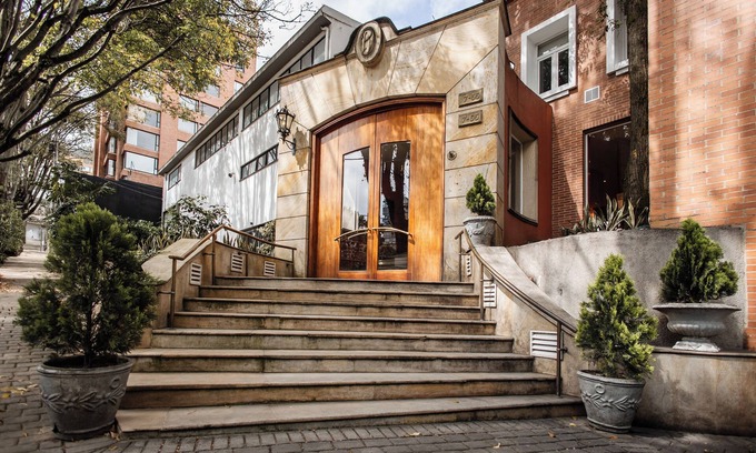 La Cabrera Hotel | Hotel Portón de la Cabrera