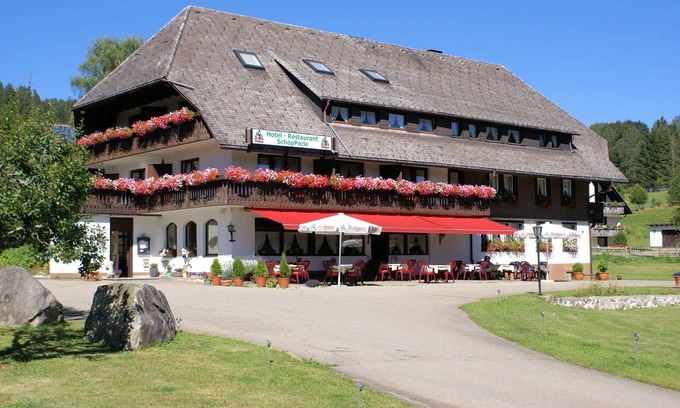 Haeusern Hotel | Hotel-Restaurant SchöpPerle