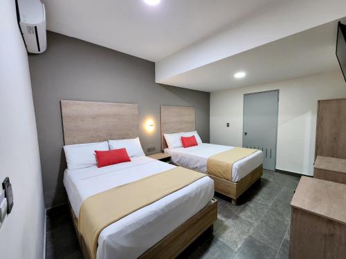 Torreon Hotel | Hotel Roque