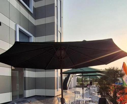 Banda Hotel | Hotel Royal Orbit