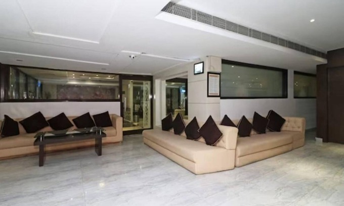 Taj Ganj Hotel | Hotel Samovar by Goyal Hoteliers