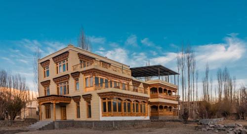 Leh Hotel | Hotel Sindhu