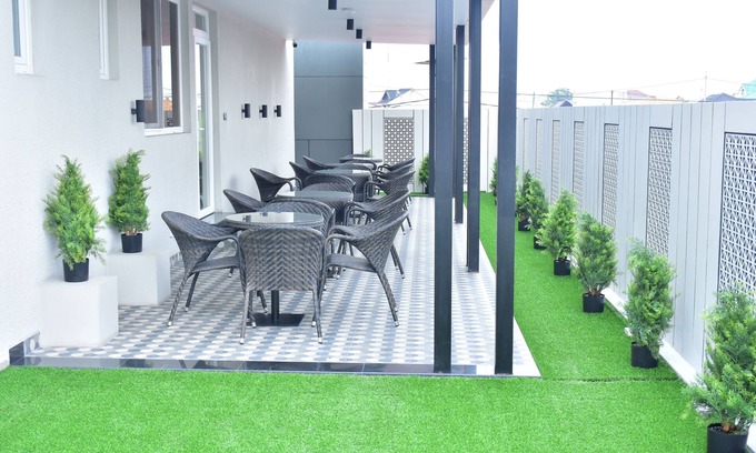 Kinshasa Hotel | Hotel Stella
