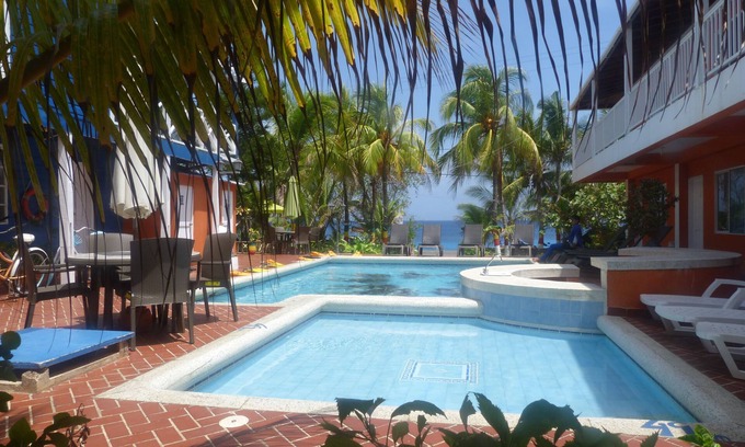 Punta Sur Hotel | Hotel Sunset