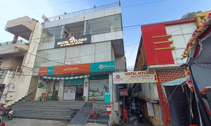 Bhopal Hotel | HOTEL THE EARTH