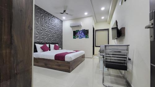 Mirialguda Hotel | Hotel Vaishnavi Grand