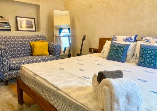 Mahabubabad Hotel | Hotel Vardha