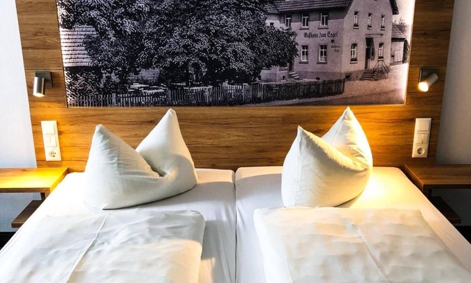 Mespelbrunn Hotel | Hotel zum Engel