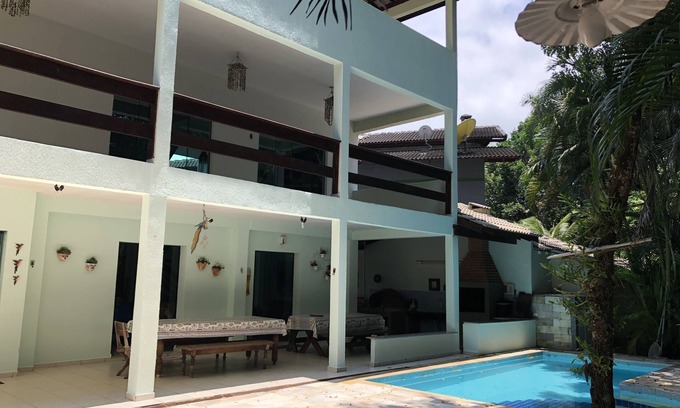 Guarutuba House | House 100m from the beach! Leisure and rest for the family!