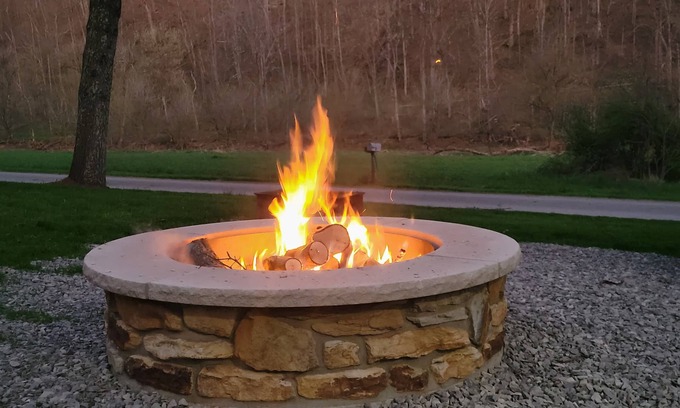 Laings House | House by the creek, in the middle of Wayne national forest